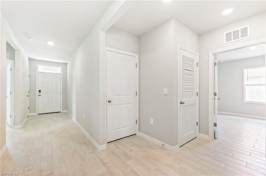 9016 Lawn Ct Property Photo 11