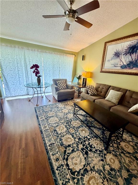 1290 Yesica Ann Cir 204 Property Photo 12