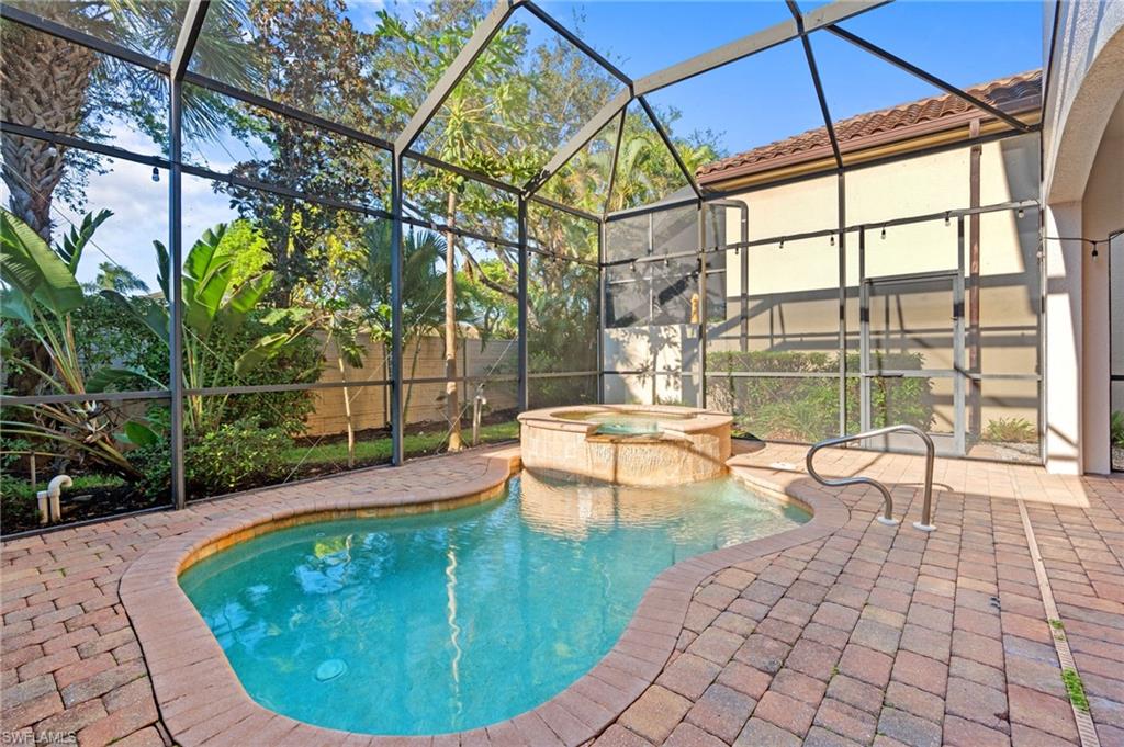 5717 Mango Cir 5717 Property Photo 2