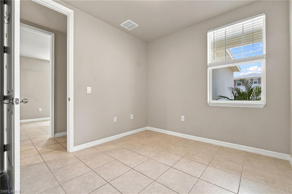 43744 Cattleman Dr Property Photo 28