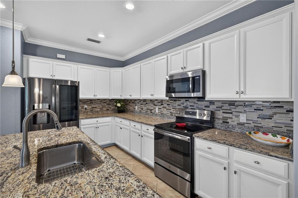 11580 Shady Blossom Dr Property Photo 13