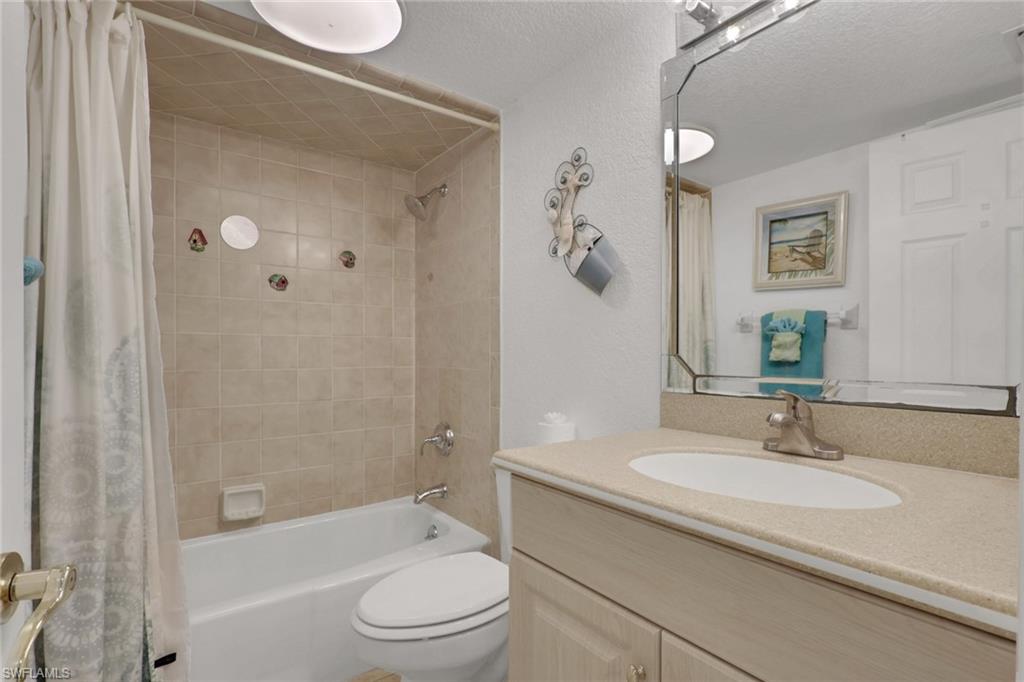 4206 20th Pl 102 Property Photo 19