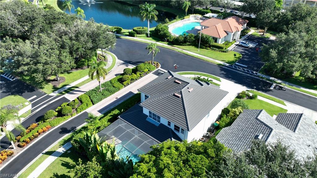 8213 Laurel Lakes Blvd Property Photo 4