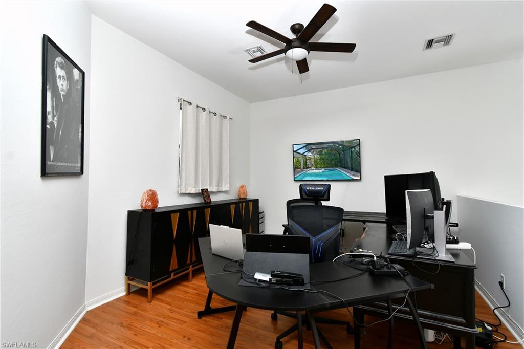 8213 Laurel Lakes Blvd Property Photo 29