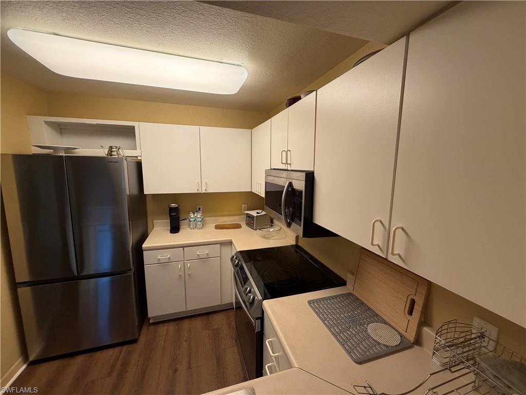 8274 Key Royal Cir 1025 Property Photo 8