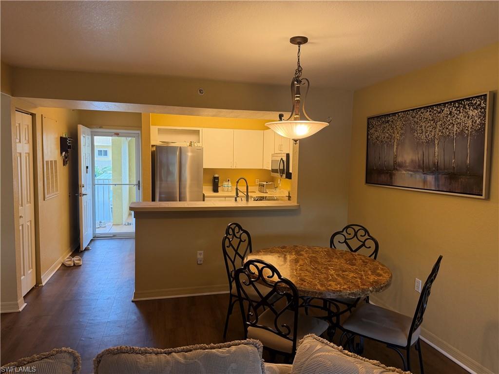 8274 Key Royal Cir 1025 Property Photo 11