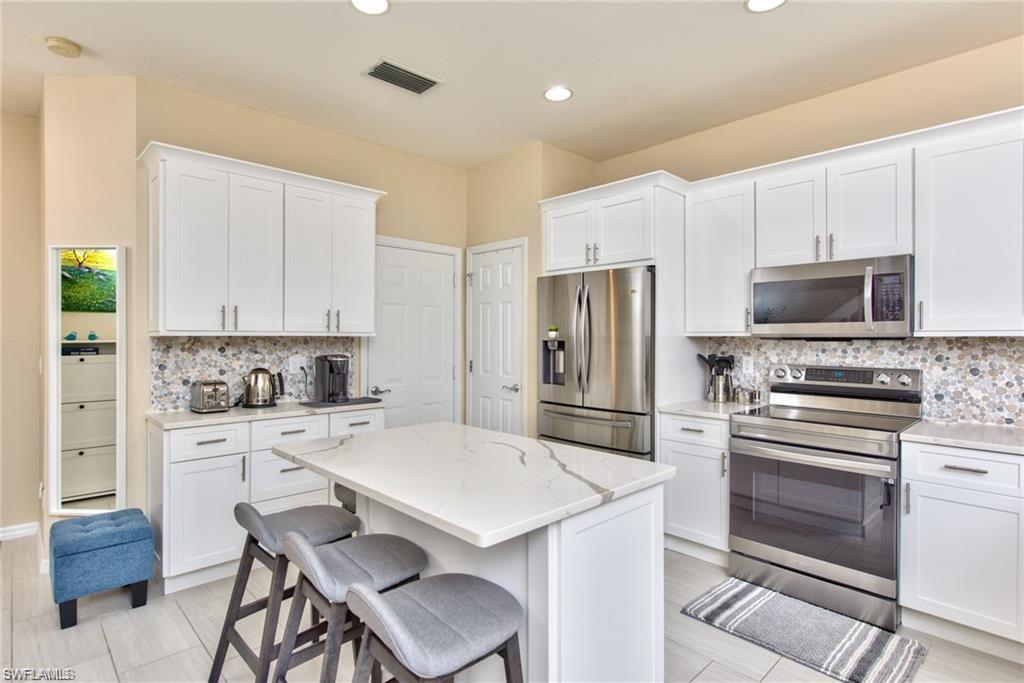 15591 Marcello Cir 143 Property Photo 4