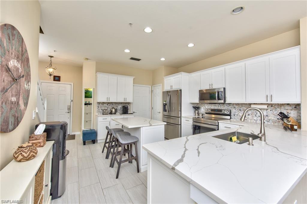 15591 Marcello Cir 143 Property Photo 6