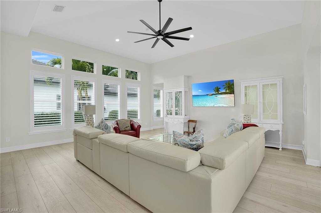 9431 Monteverdi Way Property Photo 15