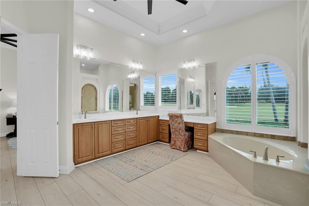 9431 Monteverdi Way Property Photo 36