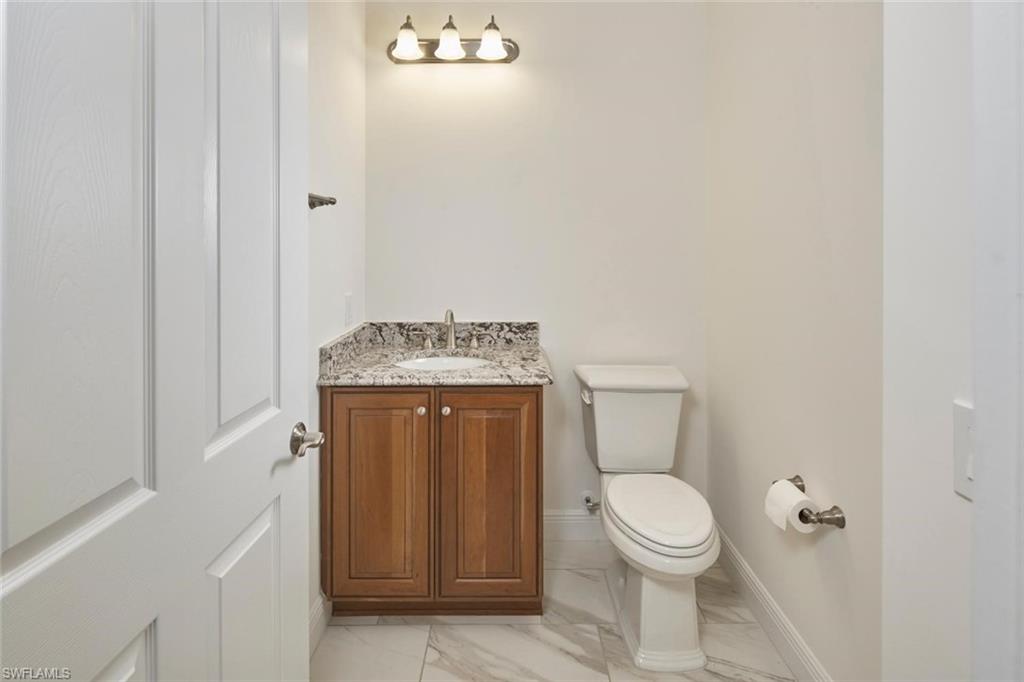 4570 Colony Villas Dr 3 Property Photo 18