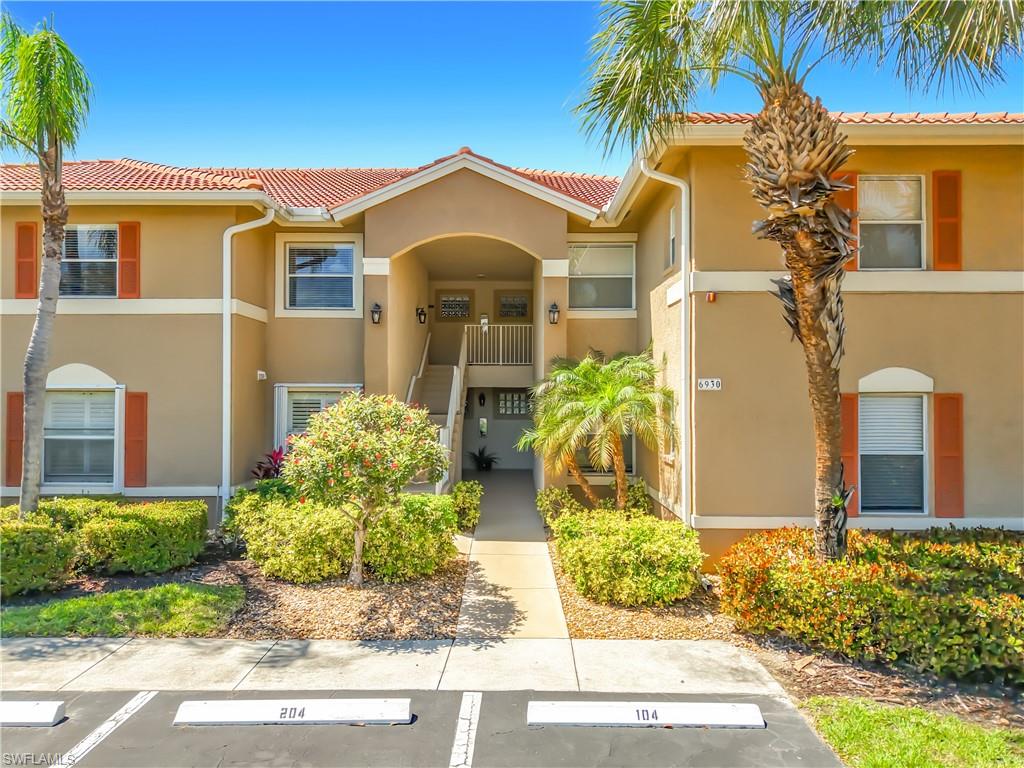 6930 Huntington Lakes CIR 104 Property Photo 1