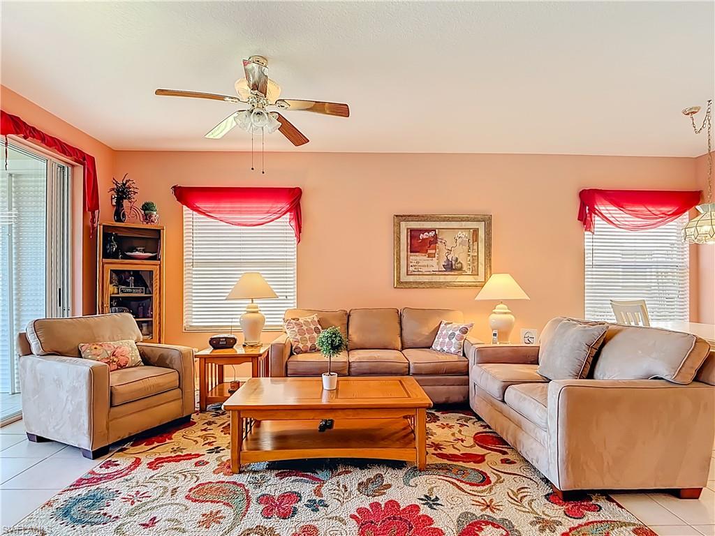 6930 Huntington Lakes Cir 104 Property Photo 4