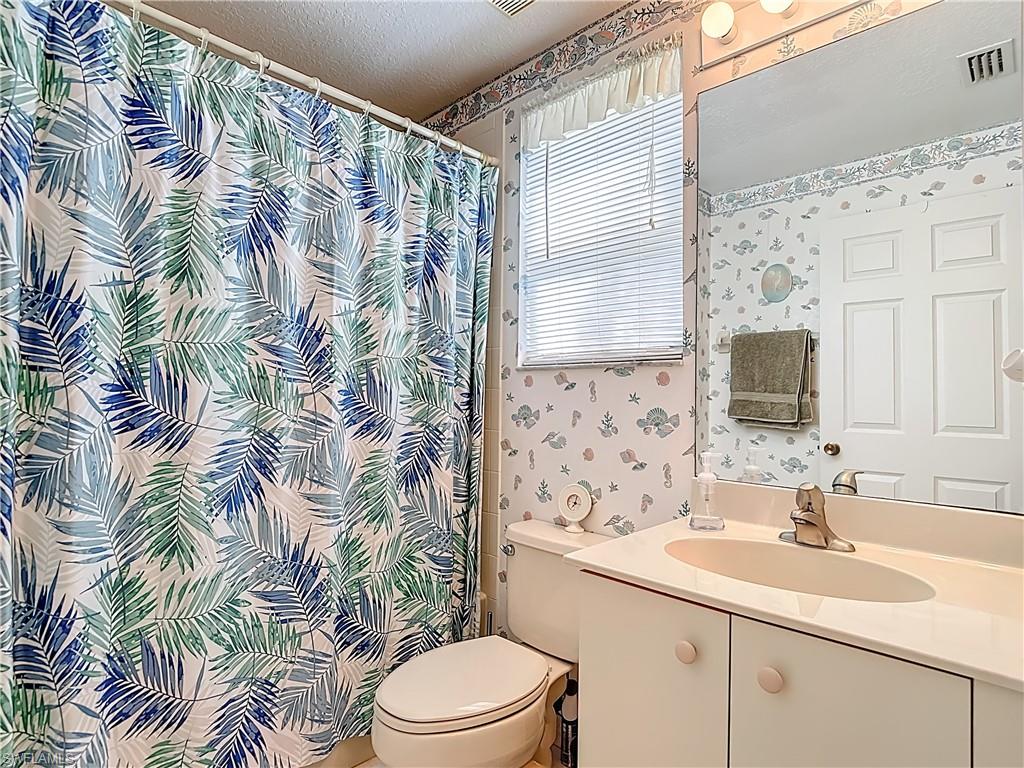 6930 Huntington Lakes Cir 104 Property Photo 15