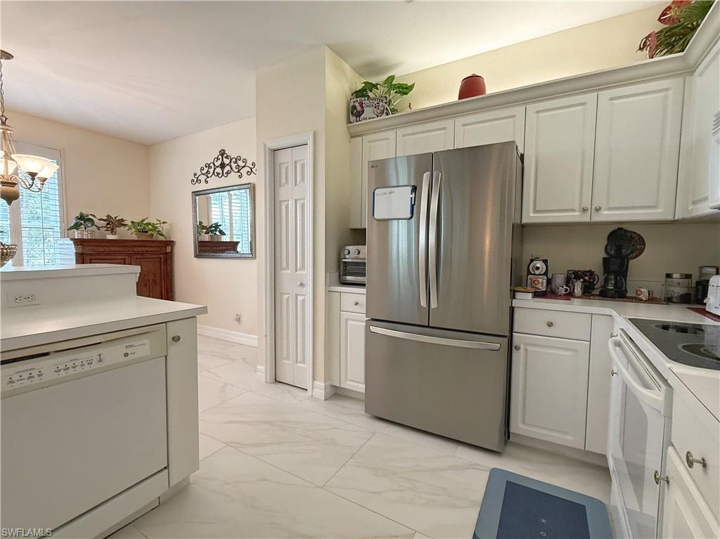 1310 Charleston Square Dr 101 Property Photo 26