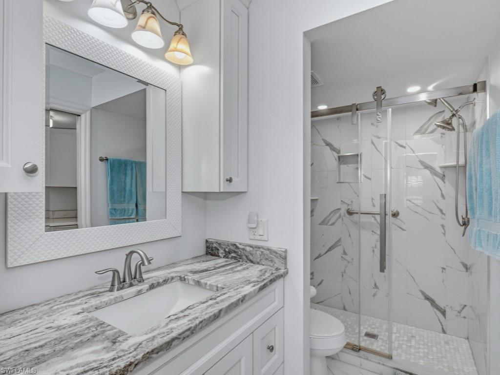 1025 Mainsail Dr 203 Property Photo 8