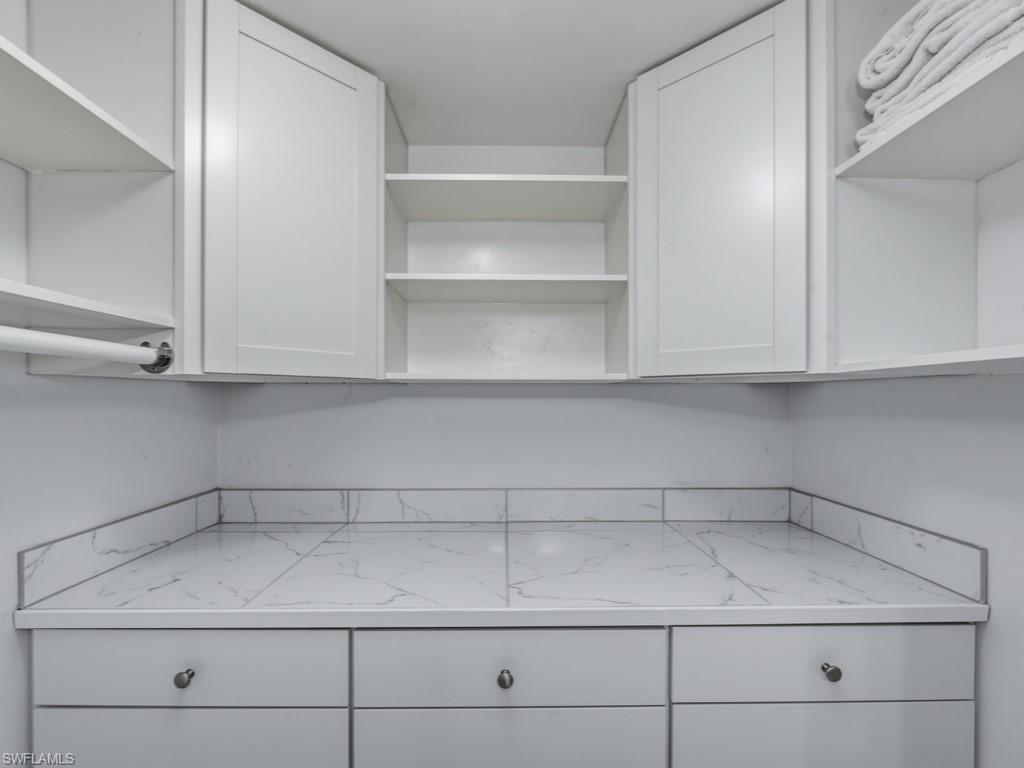 1025 Mainsail Dr 203 Property Photo 10