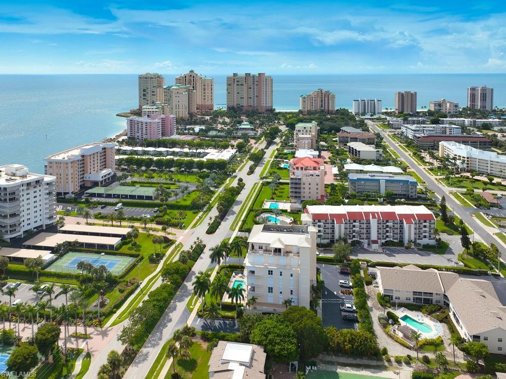 1061 Collier BLVD PH 1
