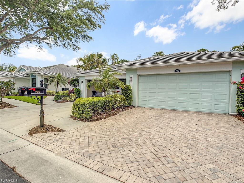 725 Mainsail Pl Property Photo 18