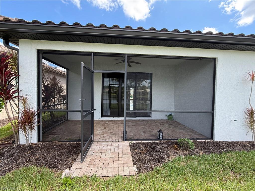 9317 Woodhurst Dr Property Photo 4