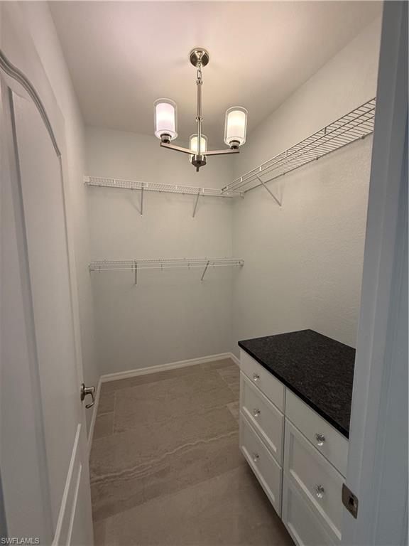 9317 Woodhurst Dr Property Photo 7