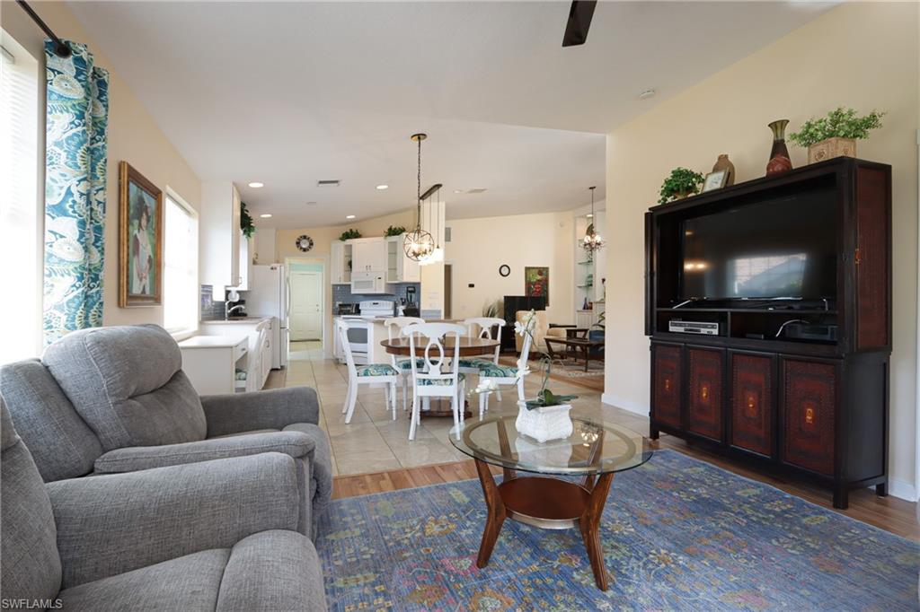 28983 Vermillion Ln Property Photo 11