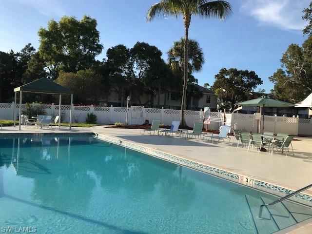 1390 Wildwood Lakes Blvd 8 Property Photo 4