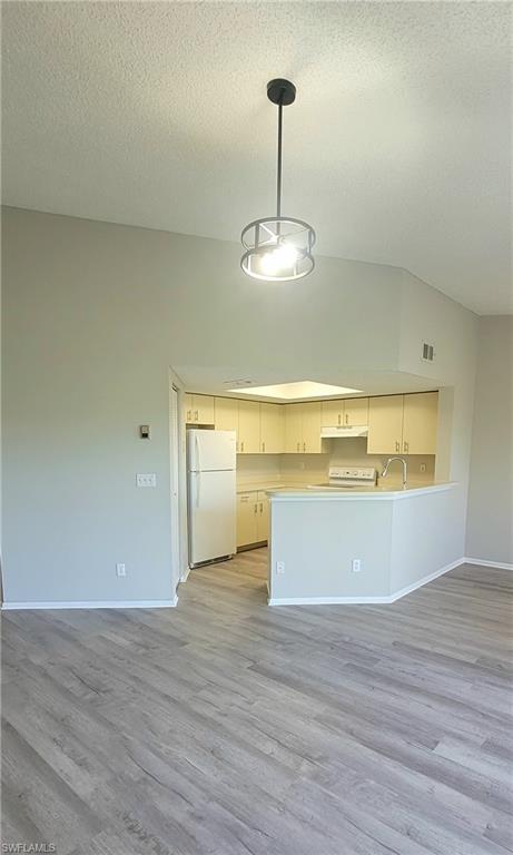 1390 Wildwood Lakes Blvd 8 Property Photo 15