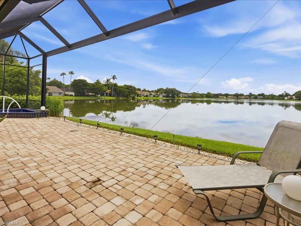 6526 Ilex Cir Property Photo 4
