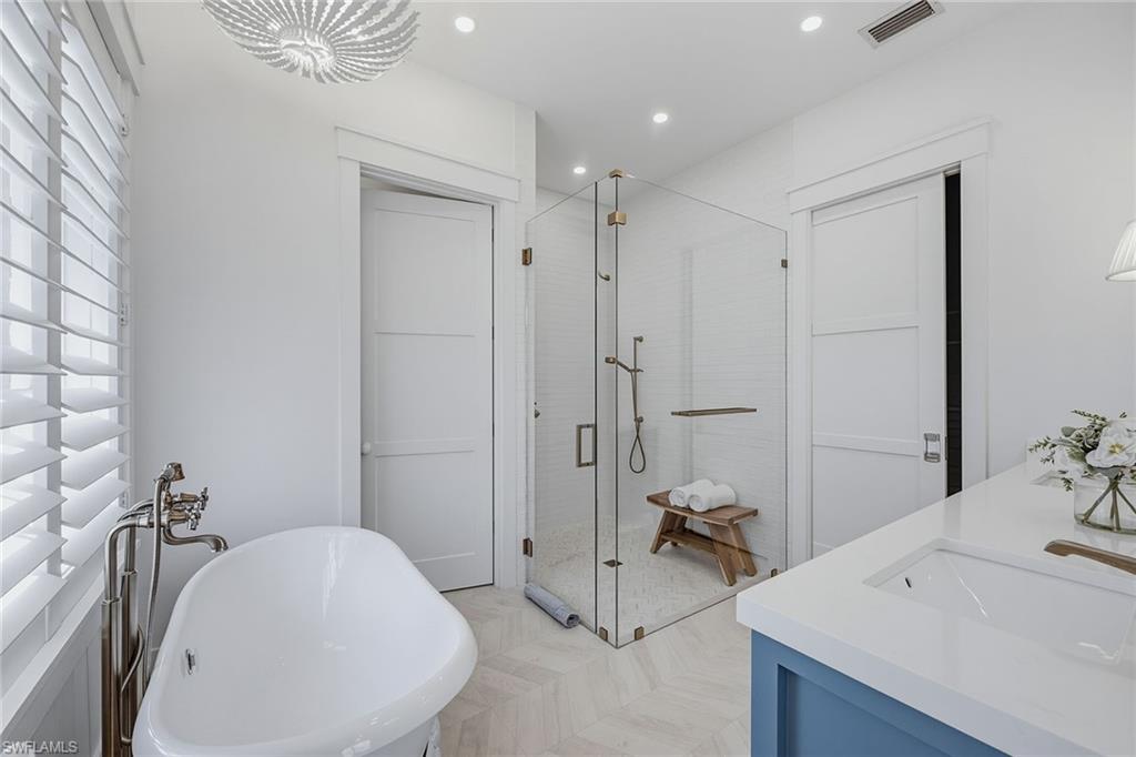 844 8th St S Property Photo 14