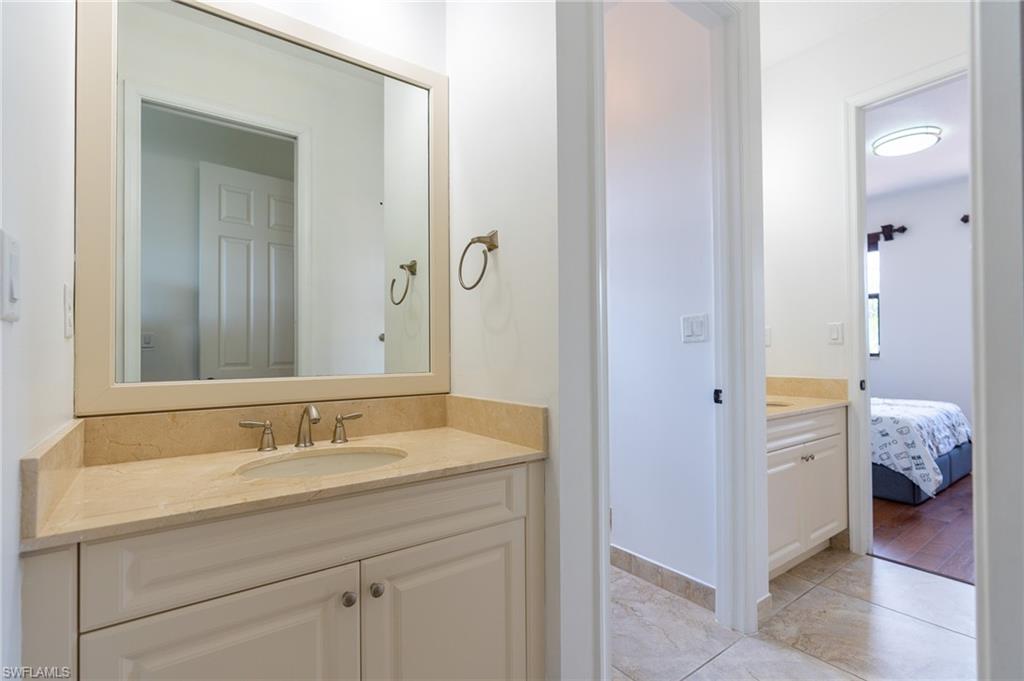 5142 Roma St Property Photo 28