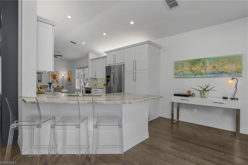 6867 Satinleaf Rd S 201 Property Photo 17