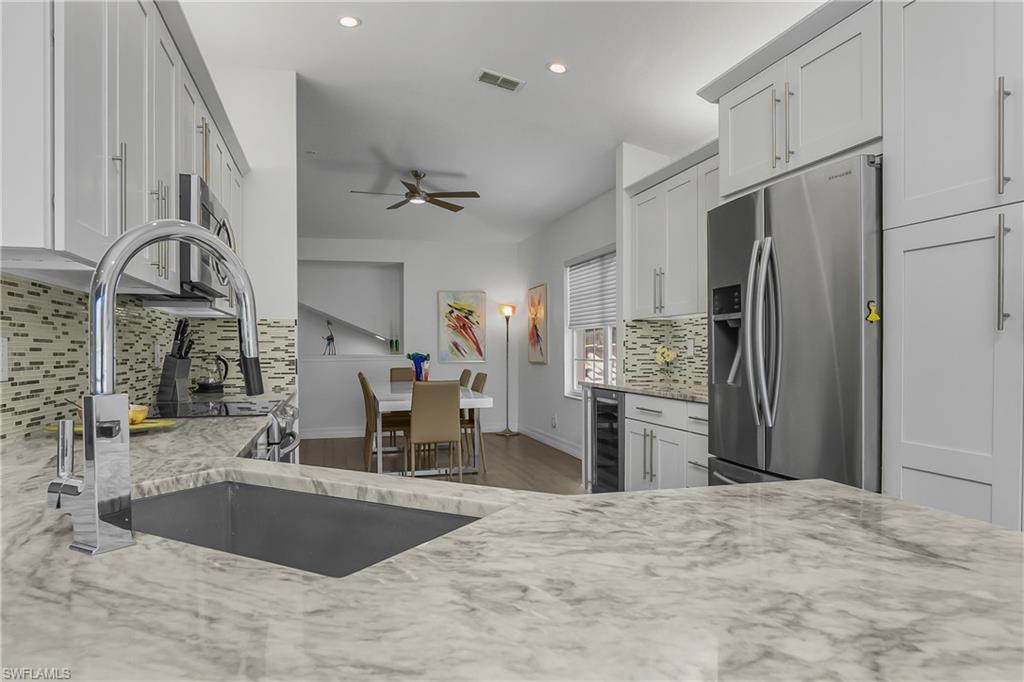 6867 Satinleaf Rd S 201 Property Photo 18