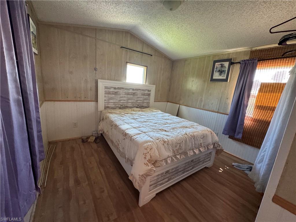 3596 Unique Cir Property Photo 11