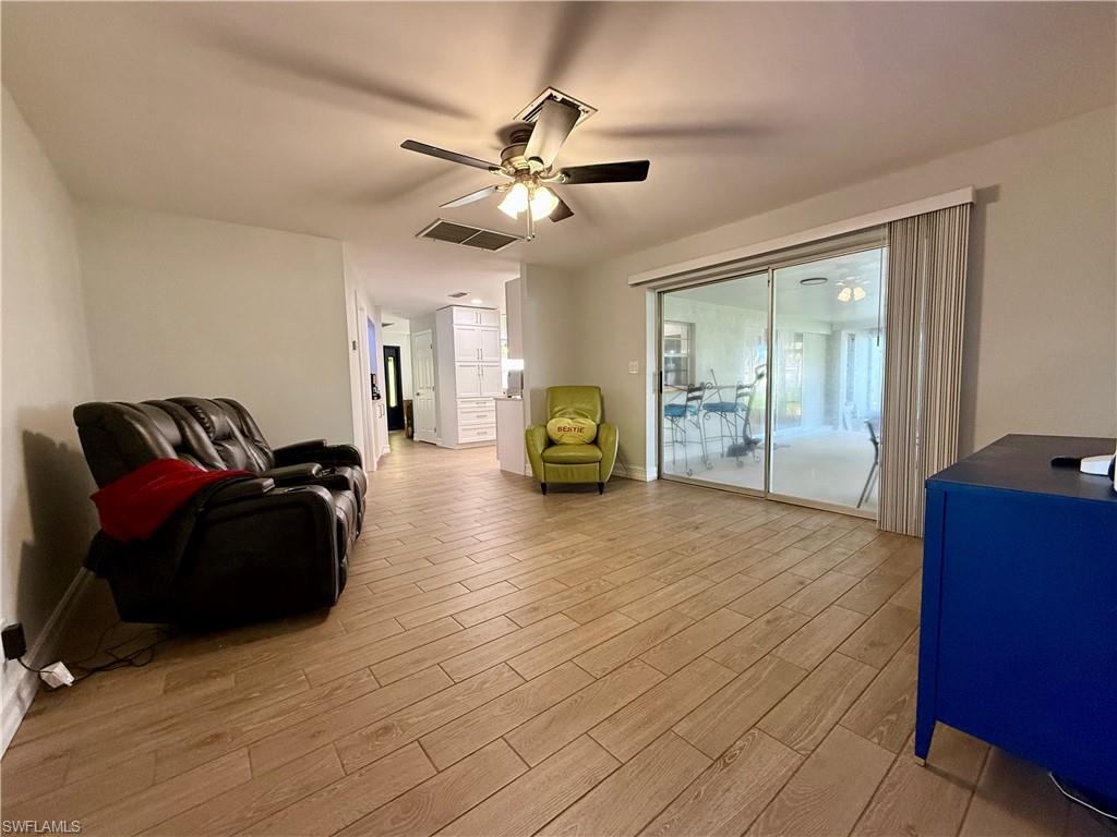 6090 Island Park Ct Sw Property Photo 8