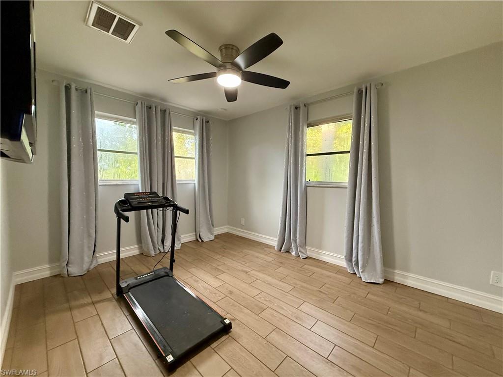 6090 Island Park Ct Sw Property Photo 15
