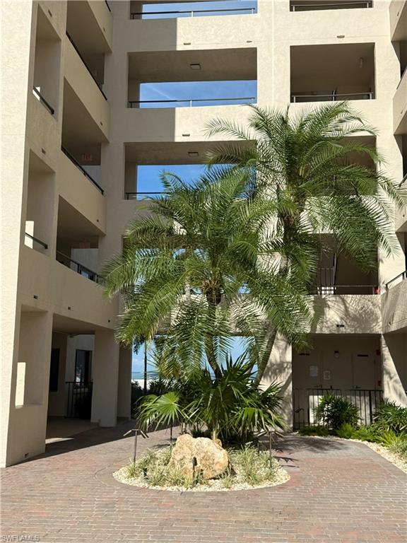 6672 Estero Blvd A711 Property Photo 2