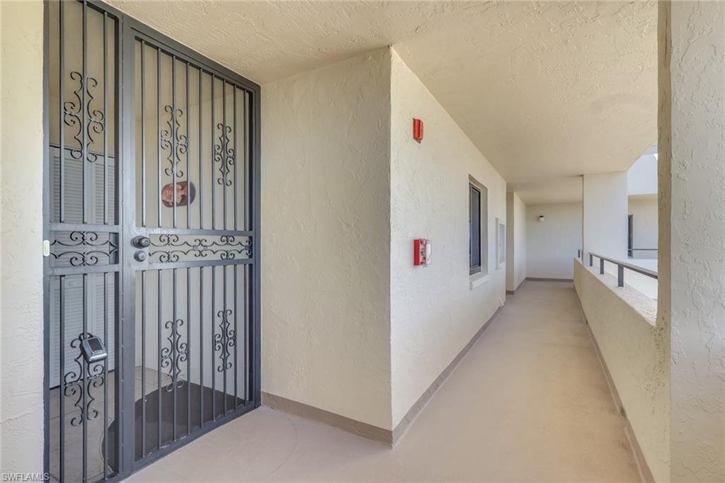 6672 Estero Blvd A711 Property Photo 3