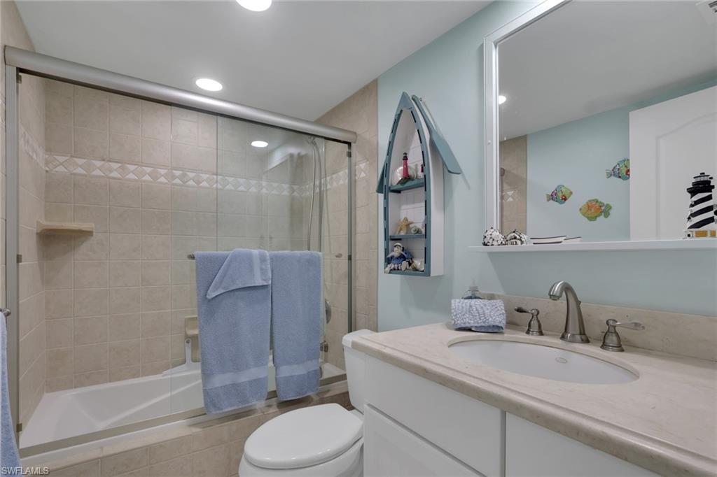 6672 Estero Blvd A711 Property Photo 27