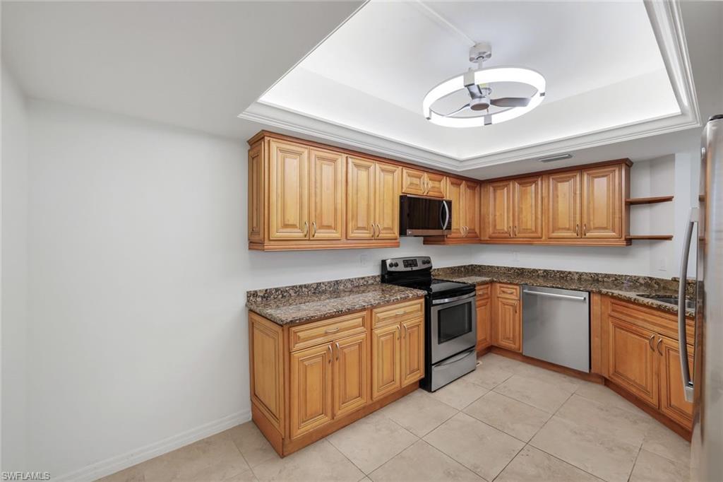 2731 Citrus Lake Dr 101 Property Photo 8
