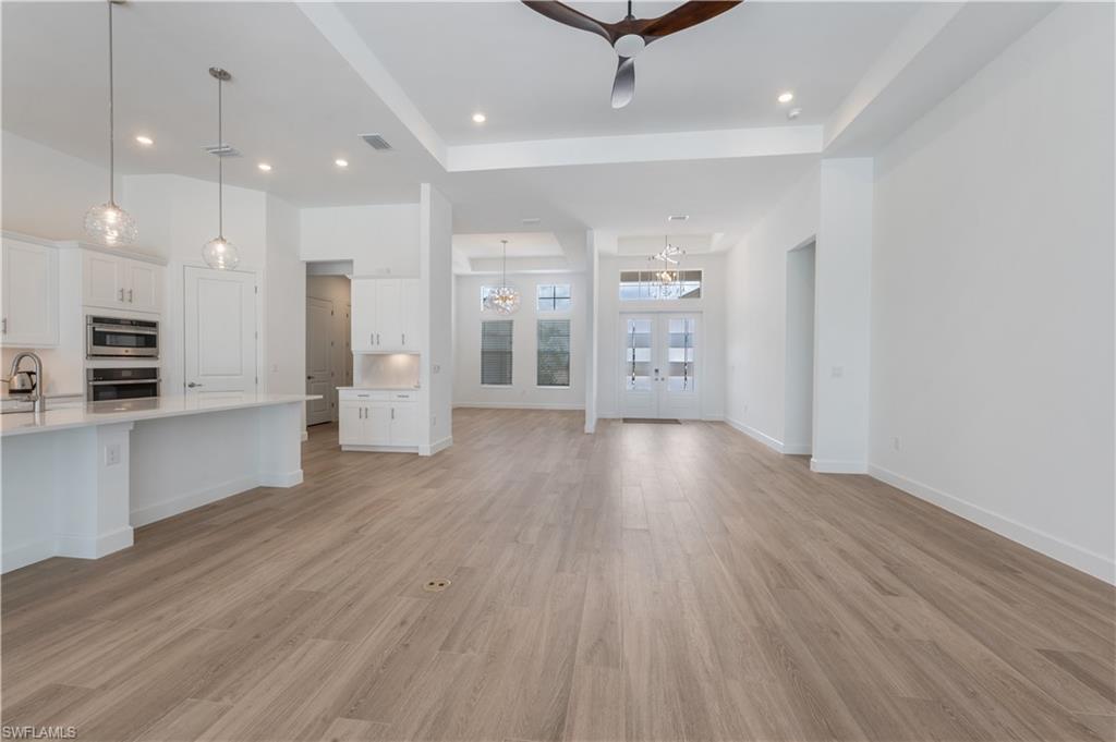 17323 Blue Sapphire Dr Property Photo 3