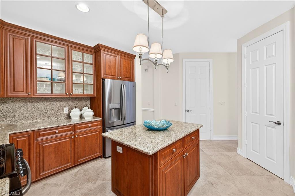 2805 Tiburon Blvd E 1-101 Property Photo 11
