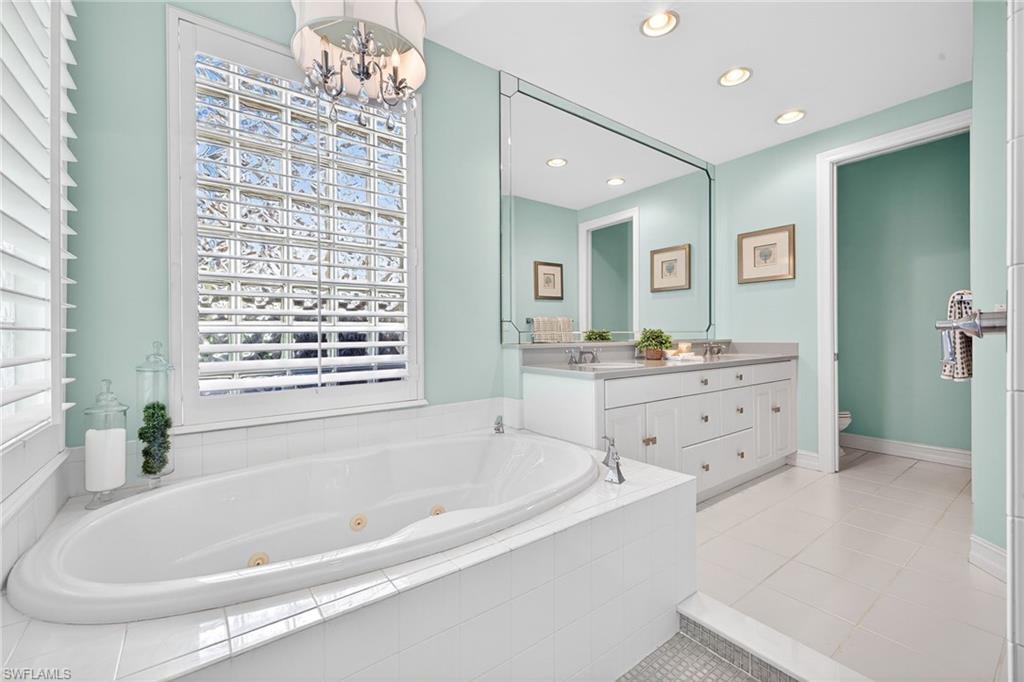 2805 Tiburon Blvd E 1-101 Property Photo 16