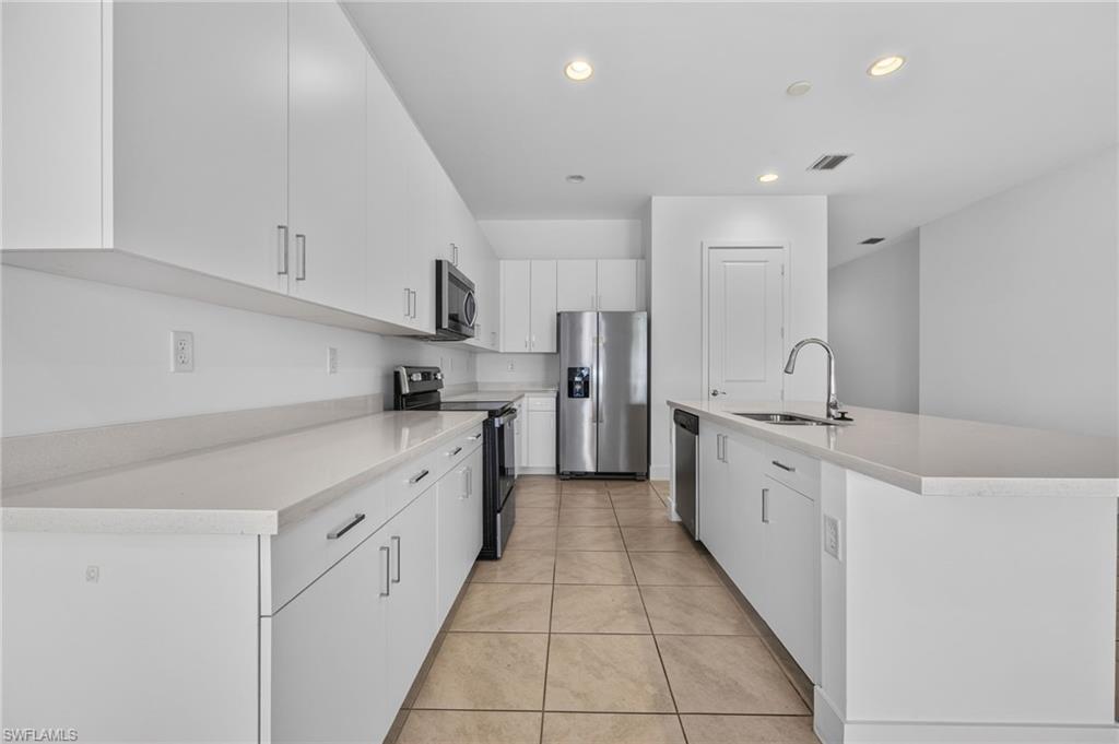 4993 Ofanto Ln Property Photo 19