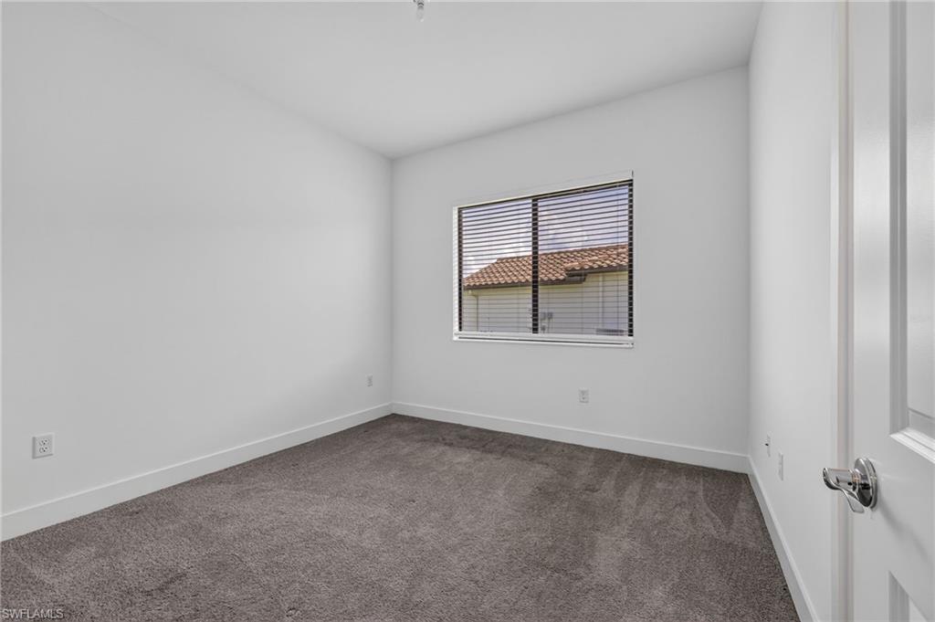 4993 Ofanto Ln Property Photo 27