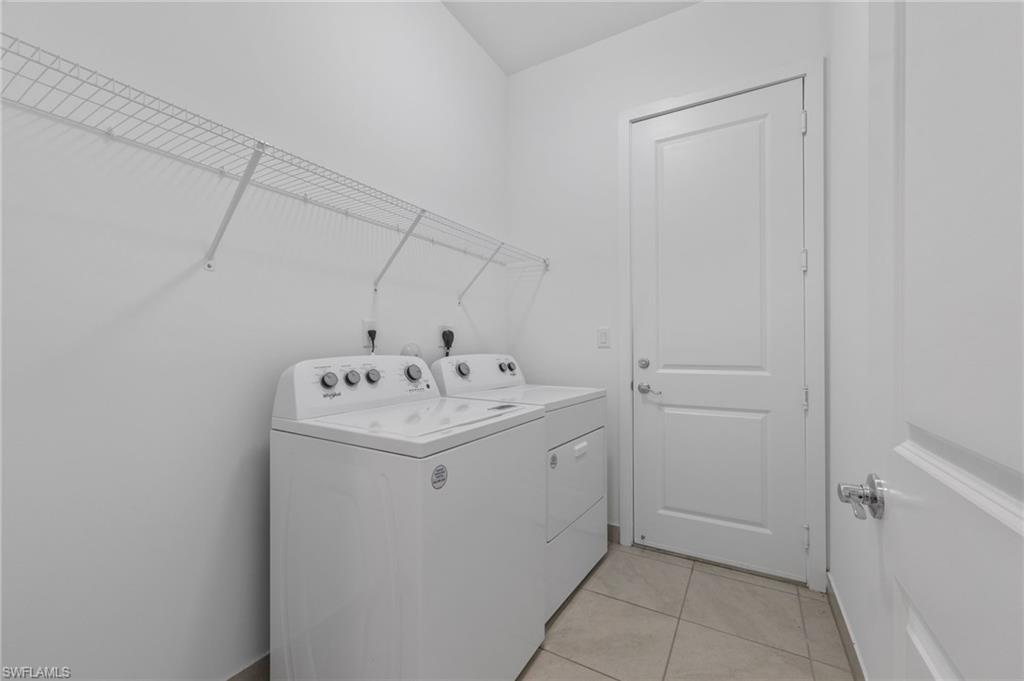 4993 Ofanto Ln Property Photo 28