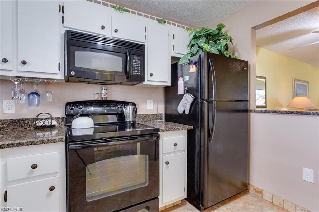 4258 27th Ct Sw 206 Property Photo 3