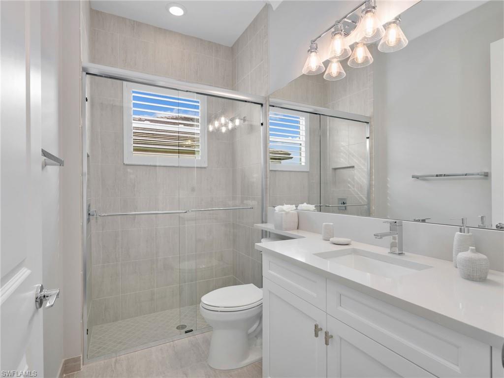 12056 Oleander Ave Property Photo 26