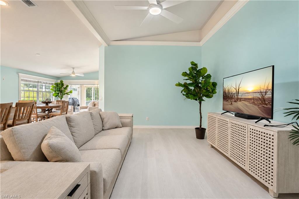 5434 Guadeloupe Way Property Photo 13