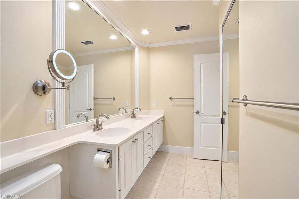 5434 Guadeloupe Way Property Photo 20